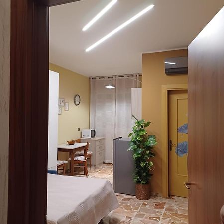 Ca Da Curt Monolocale Apartman Priocca Kültér fotó